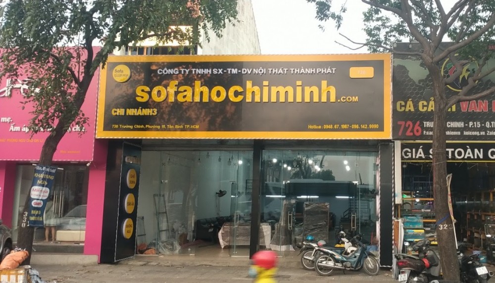 cửa hàng chưng bày ghế sofa tại trường chinh quận tân binh